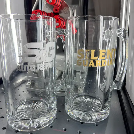Engraved glassware — Engraved glass mug set